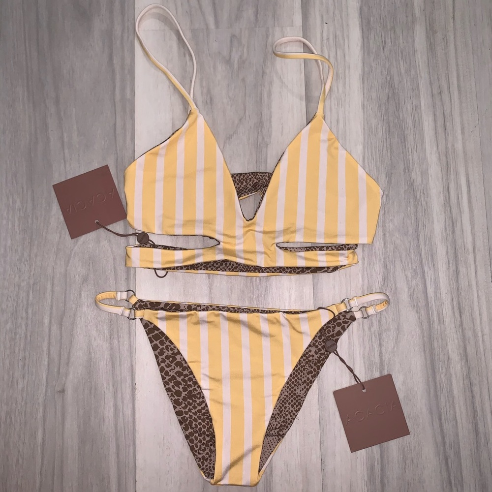 acacia mellow set! BRAND NEW!